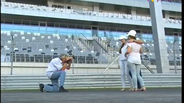 На первом в истории нашей страны Гран-При гонок Формулы-1 будут работать полторы тысячи волонтеров смотреть онлайн