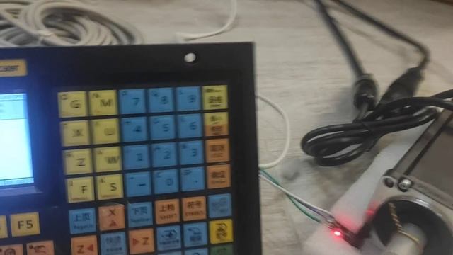 XC609T и AASD сервопривод (шпиндель в режиме скорость и позиционирование) смотреть онлайн