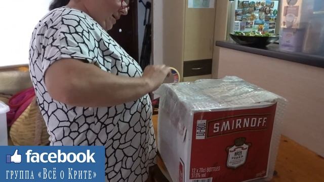 Спилил гранат, апельсины тоже спилить? / Семейный влог / Жизнь отельеров в Греции