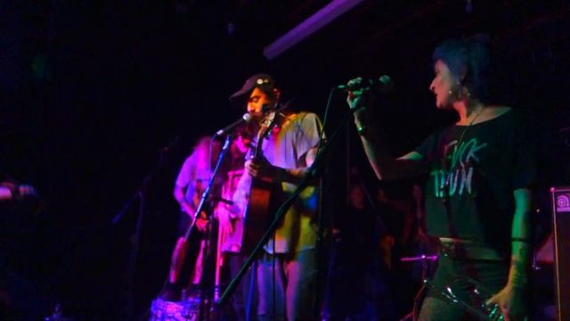 Days N' Daze - Chimi-Chimichanga!/Creep/Linoleum/Misanthropic Drunken Loner [Medley] смотреть онлайн