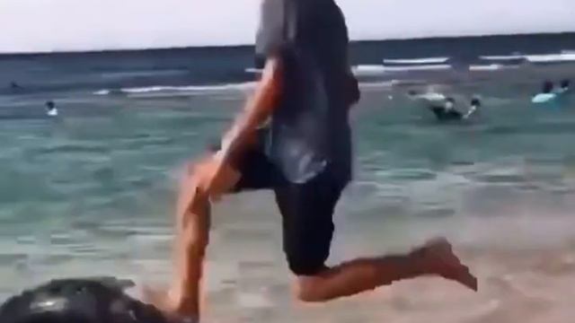 Когда отпустили в отпуск смотреть онлайн