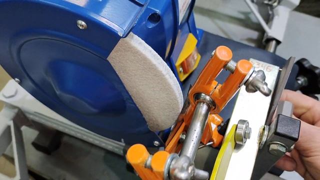 Заточной станок "Рыбак 2". Версия январь 2023г. Часть 2 "Заточка сферических ножей" смотреть онлайн