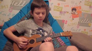 Несколько популярных мелодий на укулеле