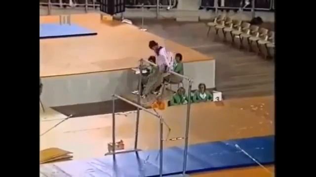 Знаменитая петля Ольги Корбут! Минкус Фуэте... смотреть онлайн