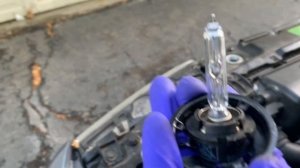 BMW E39 Xenon Headlight Bulb Replacement