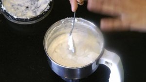 ओल्या खोबऱ्याची चटणी | Coconut Chutney Recipe (for Idly / Dosa / Medu Vada /  Dal Vada |