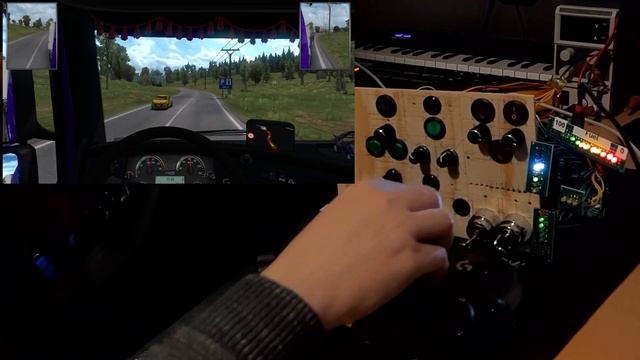 ETS2 Button Box WIP Demo смотреть онлайн