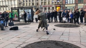 ЖЕСТЬ!!! Паренёк нереально спел и РАЗБИЛ ГИТАРУ