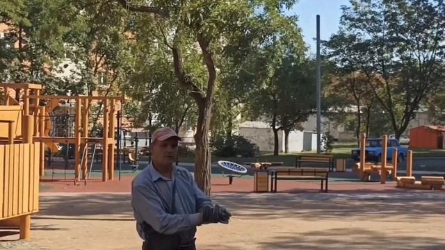 23 сентября 2023 г.Мариуполь, новые детские площадки, возле восстановленных домов, по пр. Ленина. смотреть онлайн