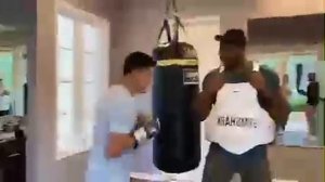 Бокс или ММА. Какой вид спорта выбрать? | MMAExpress#бокс #мма
