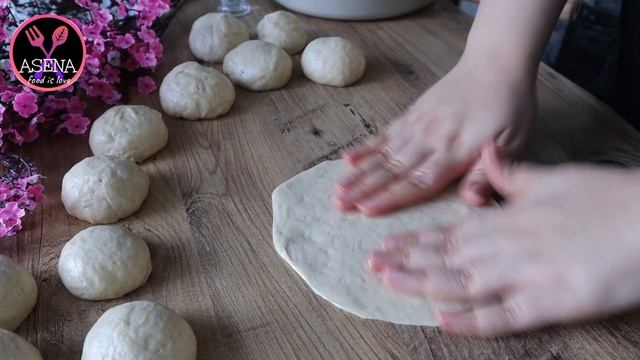 ?  Soğan ve Yumurtayı Birlikte Çırpın.❗ Dünyanın En Kolay ve Lezzetli Çörekleri.? смотреть онлайн