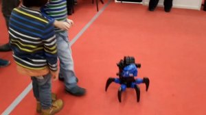 Робот, который стреляет