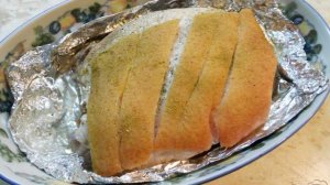 Свинина запеченная куском в духовке с яблоками