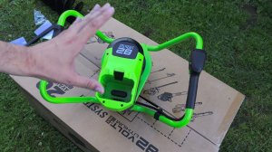 Аккумуляторный бур Greenworks GC-AUGER 82V. Тесты и реальные примеры использования. Личные ощущения