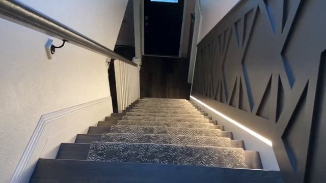 Staircase Linear Lighting смотреть онлайн