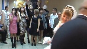 отрывок из нашей свадьбы-последний танец и фотоальбом
