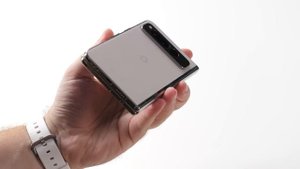 Распаковка ужасного Google Pixel FOLD за 200.000 рублей.