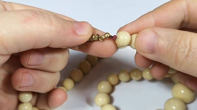 КУПИЛА ЧЕМОДАН БИЖУТЕРИИ! ЧТО там ОКАЗАЛОСЬ?? Ожерелья, бусы, винтаж... смотреть онлайн