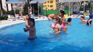 Dea Show dancing samba in swimming pool #Dancing #swimming pool #adventures #toy mama