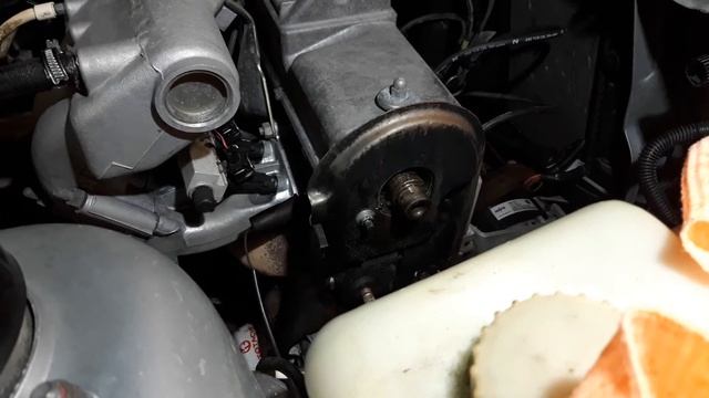 ВАЗ-2115 / ВАЗ-2114 / все 8 клапанные / Замена сальников /  Делаем сами