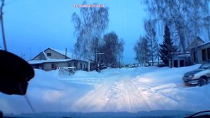 объезд через сугроб на гранте лифтбек. псих на гранте