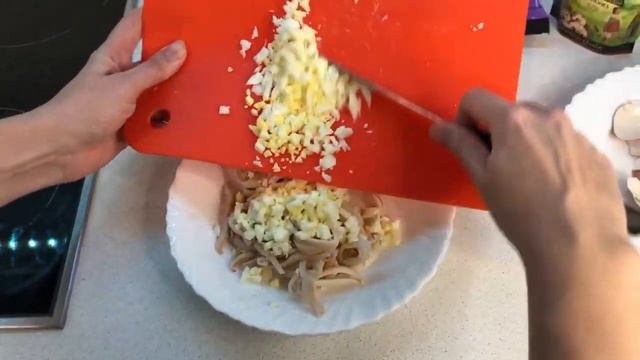 Очень вкусный САЛАТ с КАЛЬМАРАМИ