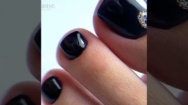 Маникюр 2022 | | Яркие дизайны, актуальные тренды и новинки маникюра нынешнего сезона смотреть онлайн