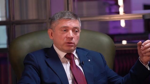 Глеб Бабинцев, "АЭРОНЕКСТ". О рынке БВС в триллион руб и KPI для министров. FLYDRONE TALKS. Выпуск