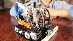 Lego Technic 42032 Compact Tracked Loader. B-model.