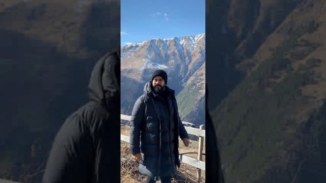 новые фотки Бурак Озчивит ❤️❤️? смотреть онлайн