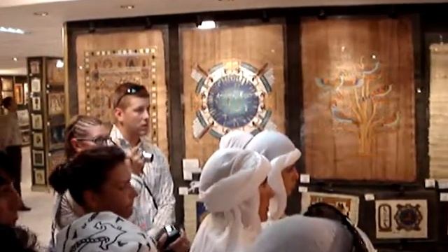 Египет, Каир, так выглядит папирус смотреть онлайн