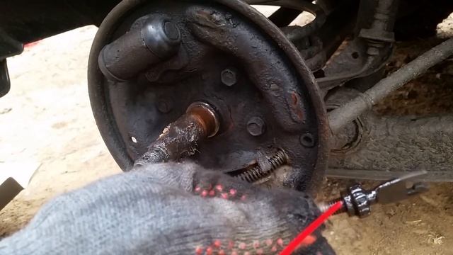 Замена задних колодок на дэу матиз (Daewoo Matiz) смотреть онлайн