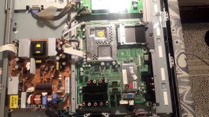 Ремонт платы T-CON телевизора Samsung LE32M87BD. Искаженные цвета
