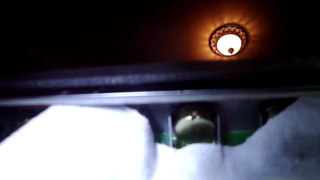 Cleaning a Fender Blues Deluxe tube guitar amp смотреть онлайн