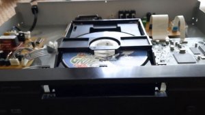 Yamaha dvd s530 проблема , не включается.