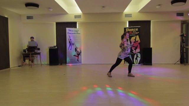 Универсальный танцор. Любители. Виктория Коновалова смотреть онлайн