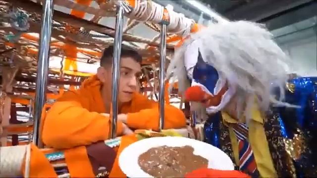 ВЛАД А4 СНЯЛ МАСКУ С КЛОУНА И ПОКАЗАЛ ЕГО ЛИЦО НА КАМЕРУ? смотреть онлайн