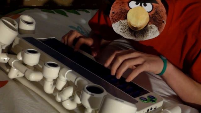 EPIC ANGRY BIRDS REMIX!!! смотреть онлайн