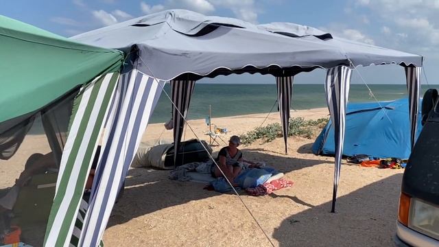 Арабатская стрелка 2020 II Где отдохнуть с палаткой в Украине? II Азовское море во время карантина смотреть онлайн