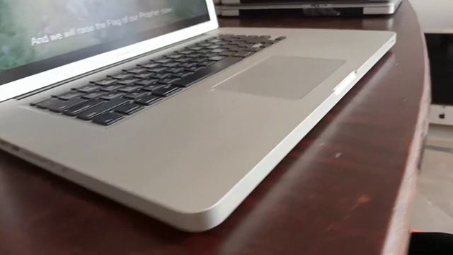 Apple MacBook Pro 2012 15 Inches 8gb ram 256 gb SSD|Whatsapp 0305-8688489 смотреть онлайн