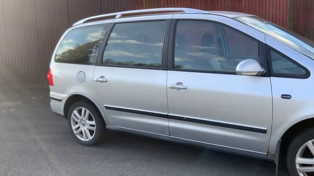 Köp Volkswagen Sharan 1.8 T Freestyle 7-sits på Klaravik смотреть онлайн