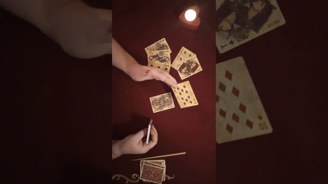 Крестовый Король ,что происходит в его жизни прямо сейчас,и что будет? смотреть онлайн