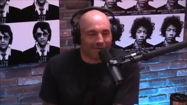 Joe Rogan Is Bikram Yoga a weird cult? смотреть онлайн