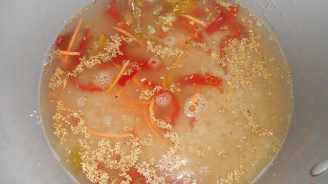 Ячневая каша с овощами в мультиварке