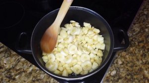 Compote de pommes bananes, un délice pour tout âge. Ne l'achetez plus faite la vous même