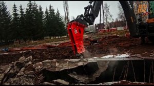 Замена рабочего инструмента гидрорыхлителя.