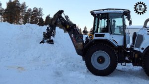 Huddig 1370T Tigon 13 ton Hybrid (Diesel electric) backhoe loader