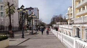 Кисловодск. Новый фонтан санатория "Дворец нарзанов".16.11.2023г.