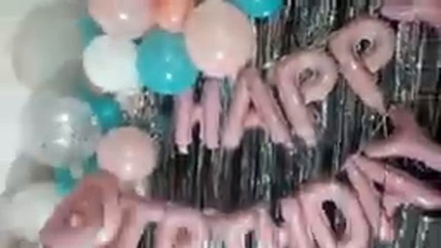 Как делать блестящую фотозону в квартире. Фотозона на День Рождения смотреть онлайн