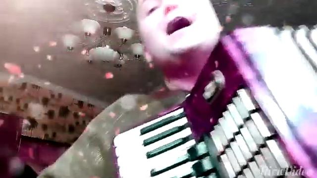 "В сплетении колец" музыка и слова А.Чистяков смотреть онлайн